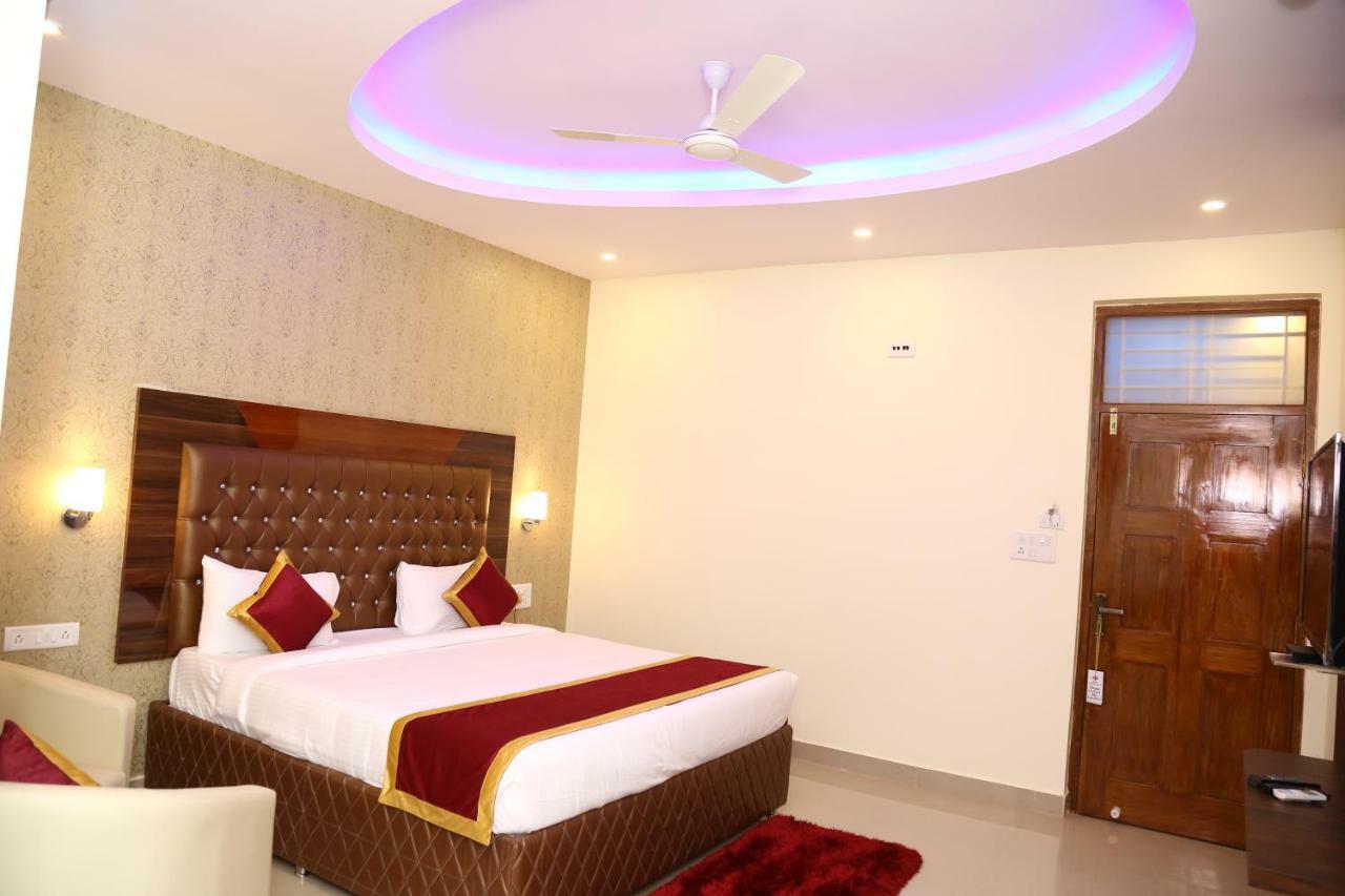 Hotel The Prince Royal Bangalore Eksteriør bilde